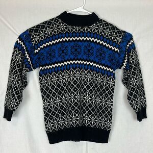 Vintage Blue & Black American Pride Snowflake Sweater